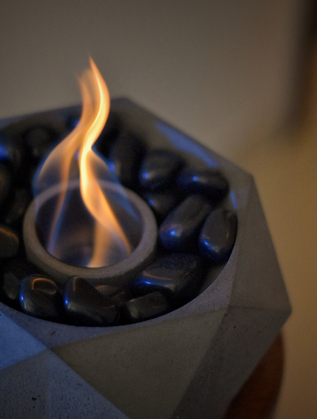 Hector - Portable Fire Pit for Indoors & Outdoors